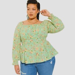 🌹 Torrid Mint Green Paisley Floral Smocked Peasant Top Size 4